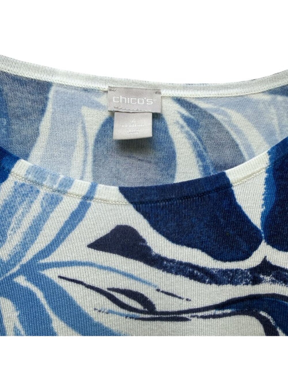Chicos Womens Sweater Size XXL (Chicos 4) Blue Floral Pullover Lightweight Knit - Picture 5 of 8